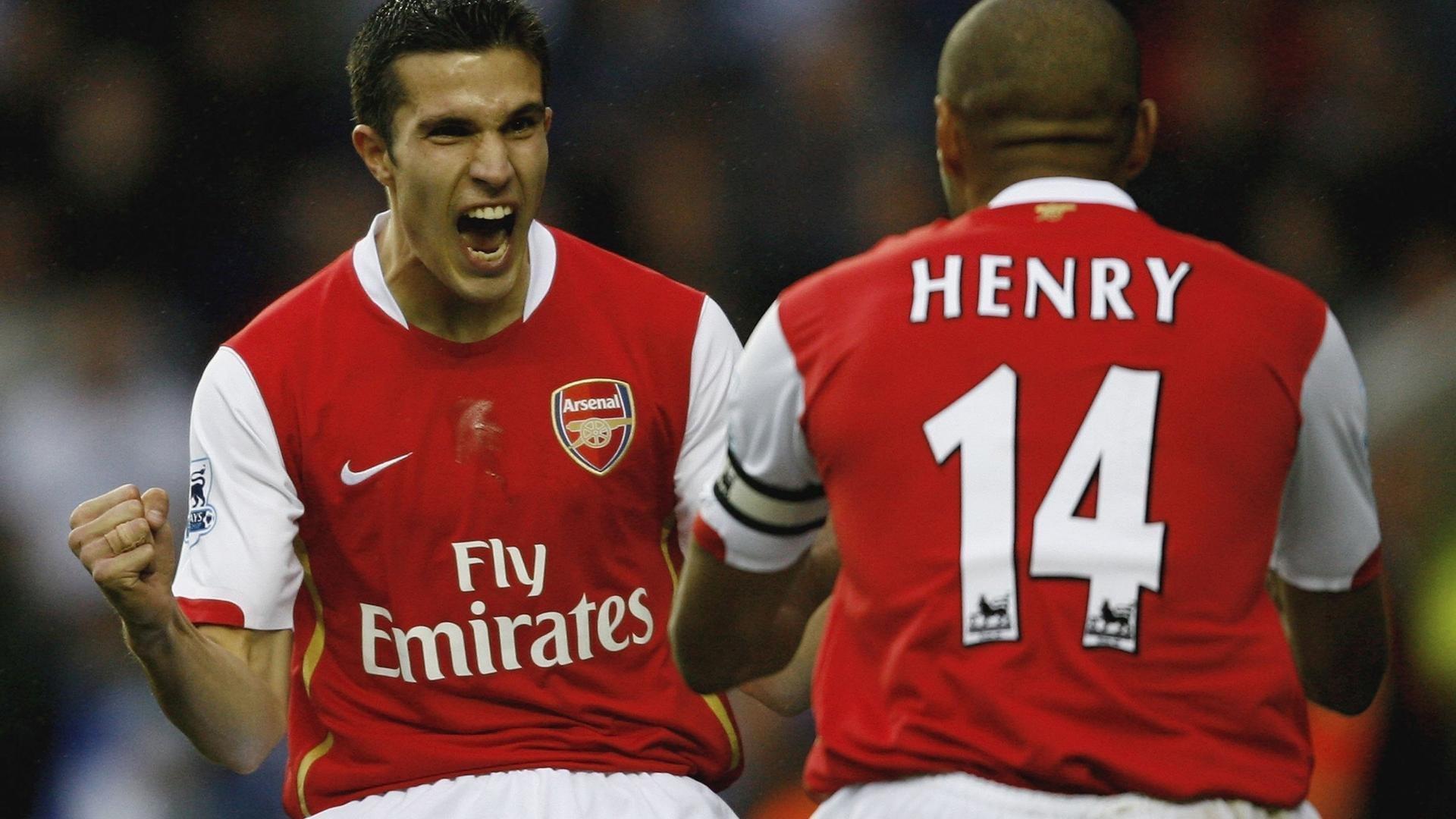 绝境逢生！教练跪地惊叹的体育奇迹瞬间