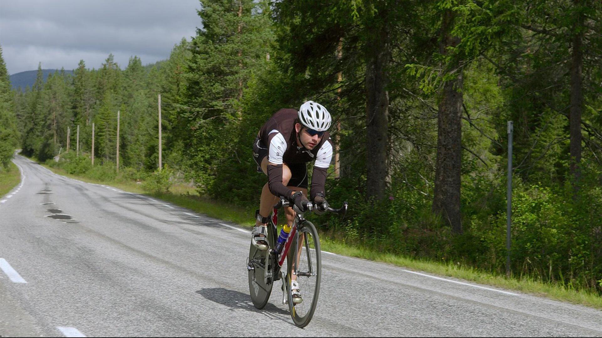 绝境逢生！教练跪地惊叹的体育奇迹瞬间