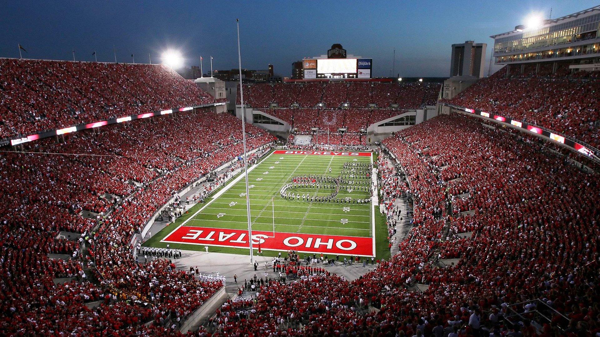 德天空独家，巴黎圣日耳曼明夏锁定自由身于帕梅卡诺，后防重组计划浮出水面