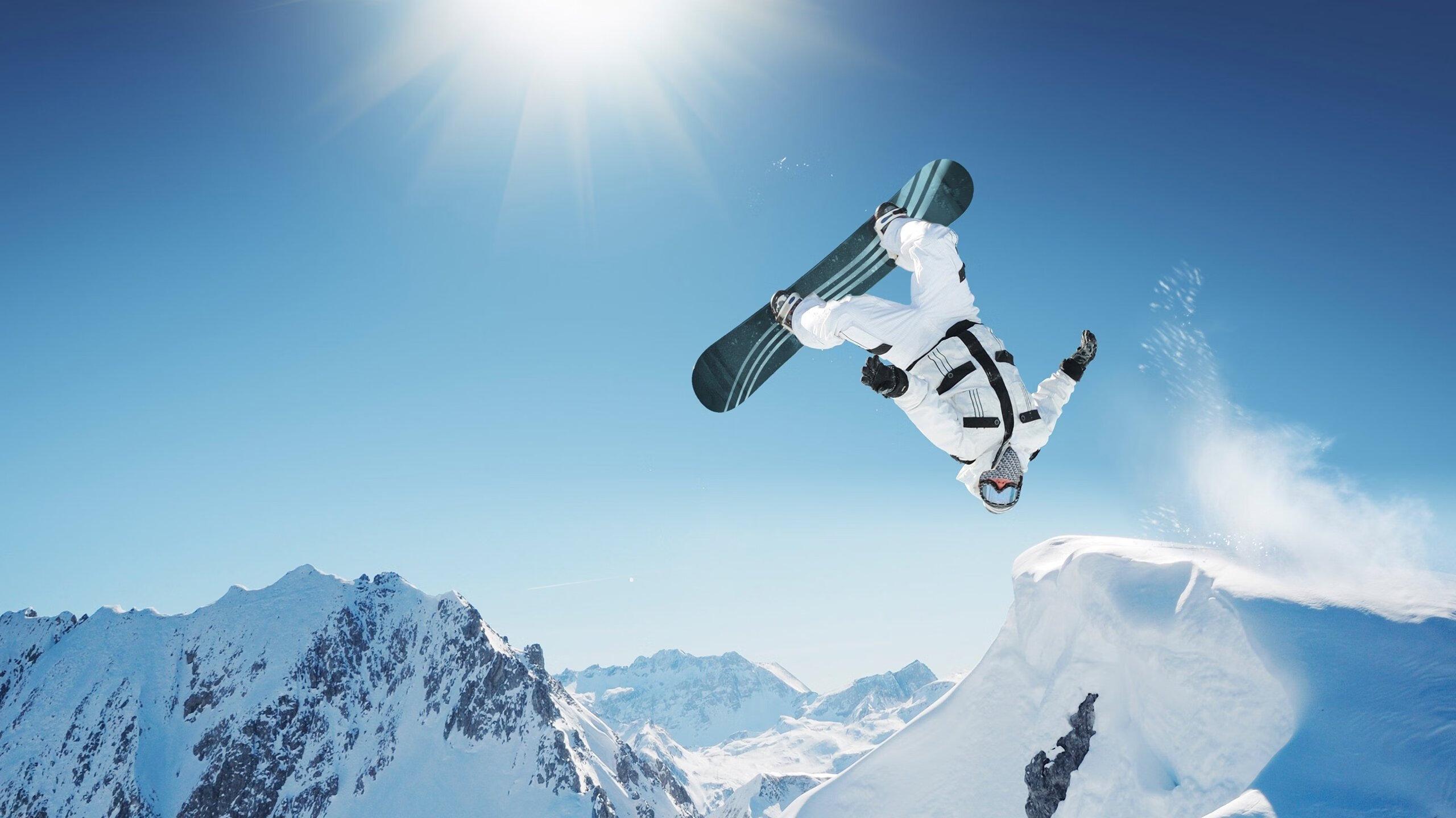 英超焦点战，伯恩利主场迎战热刺，进攻大战一触即发